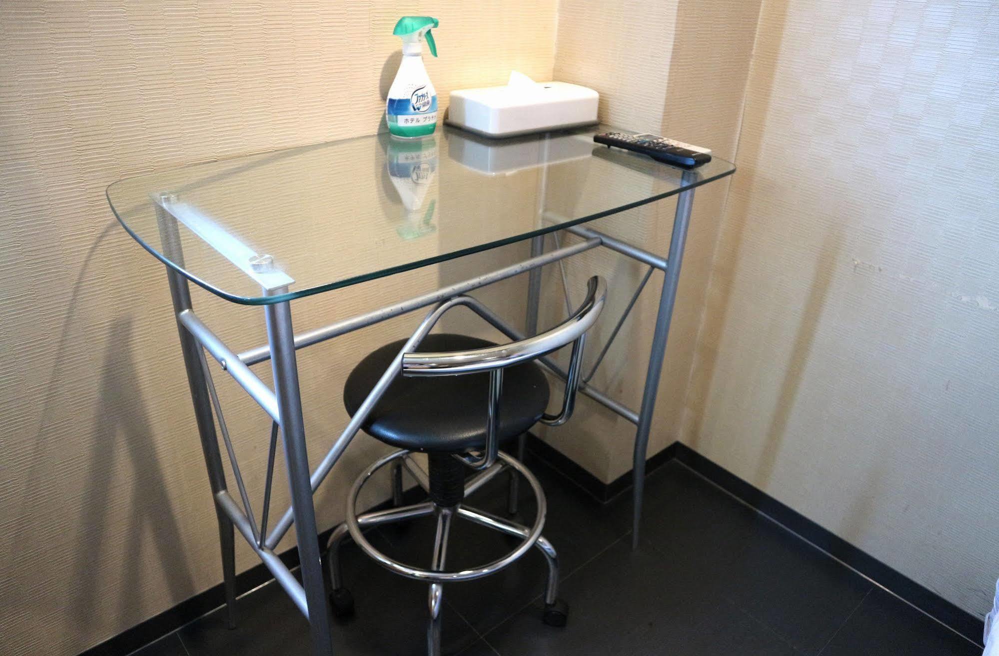 Uehonmachi Plaza Hotel (Adults Only) Osaka Ngoại thất bức ảnh
